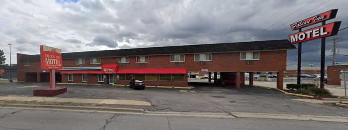 Falcon Inn (Detroit Motel, Moores Motel) - 2022 Street View (newer photo)